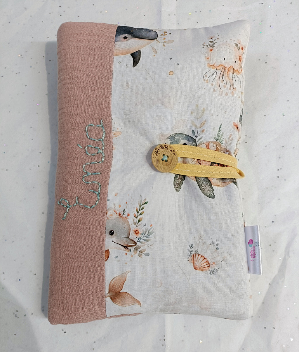 Protège carnet de santé Océan fait main - L'Atelier Dyloma