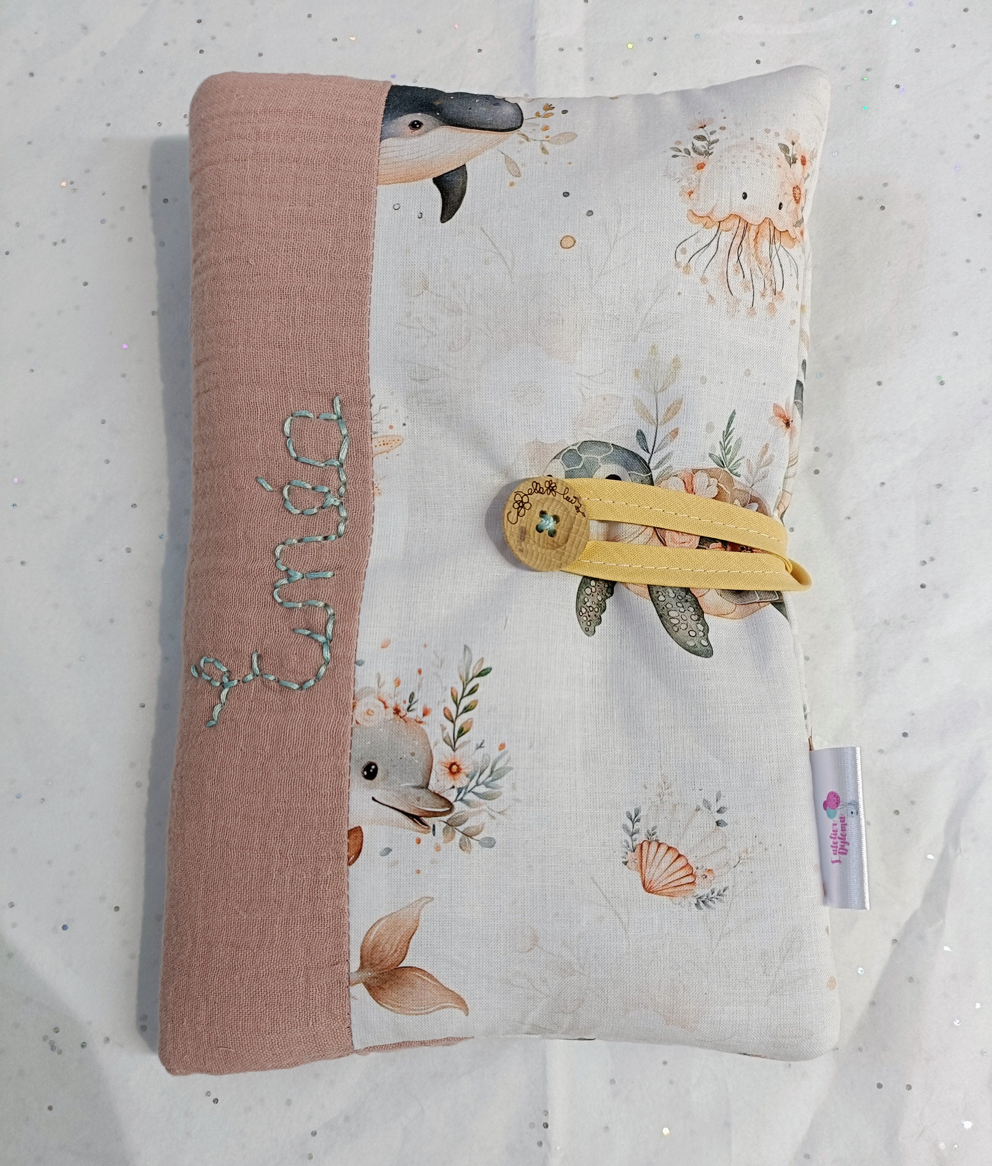 Protège carnet de santé Océan fait main - L'Atelier Dyloma