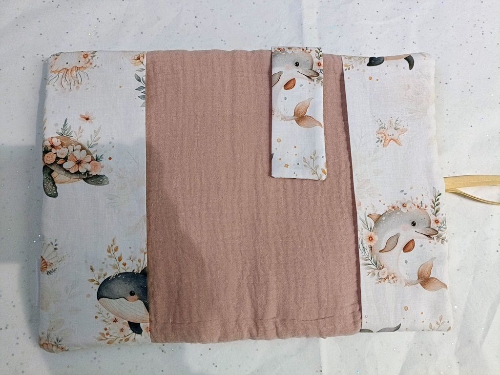 Protège carnet de santé Océan fait main - L'Atelier Dyloma