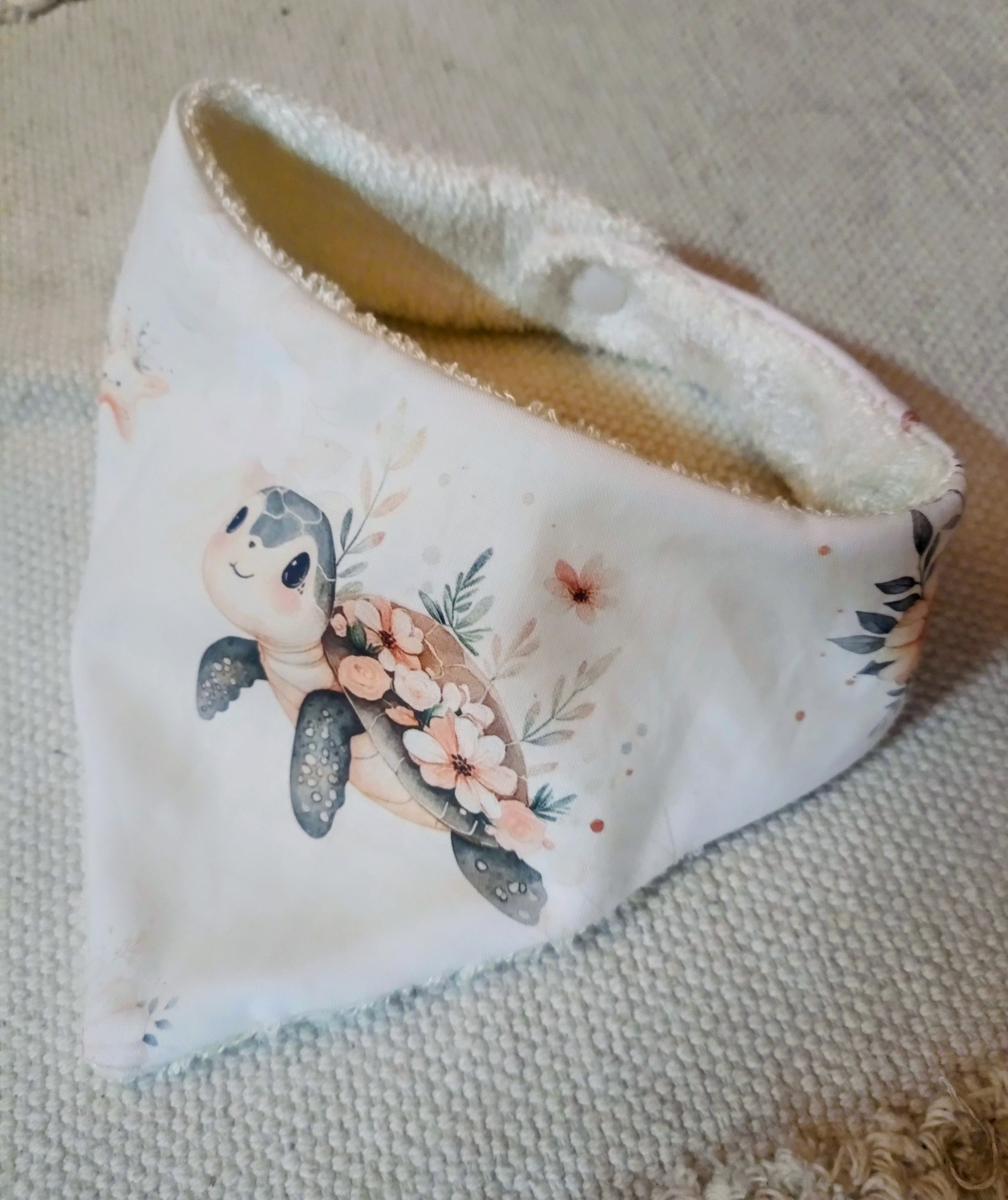 Bavoir bandana océan fait main - L'Atelier Dyloma