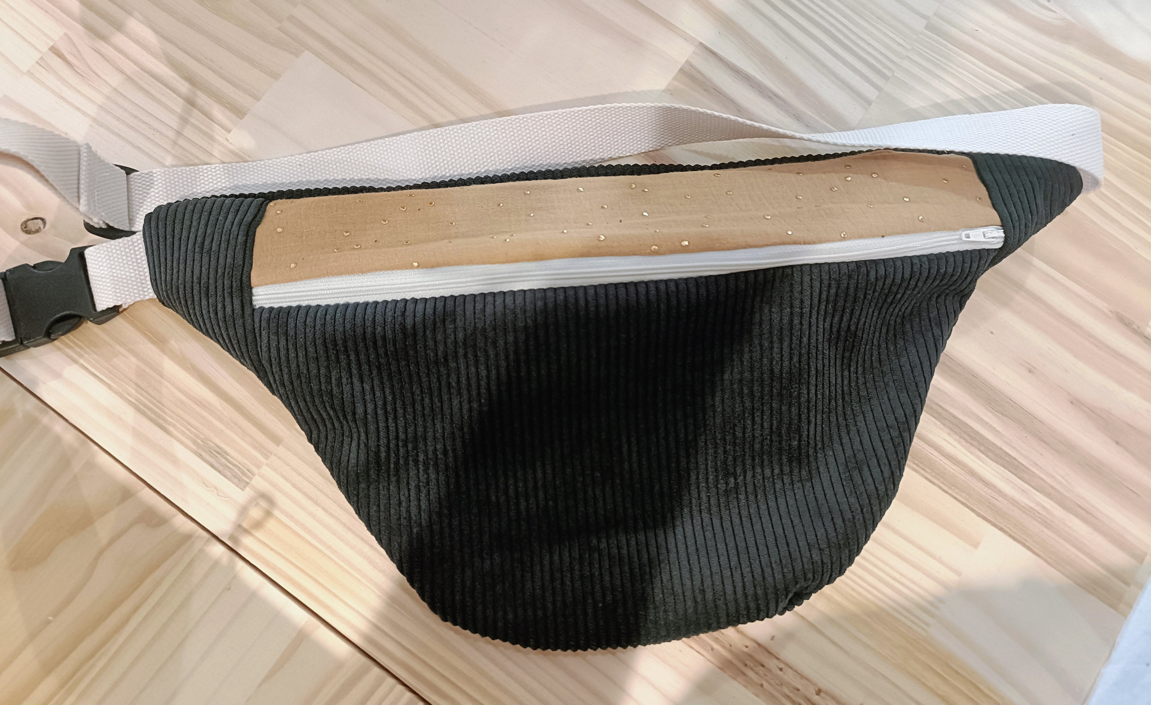 Sac banane adulte & ado  noir velours fait main - L’atelier dyloma