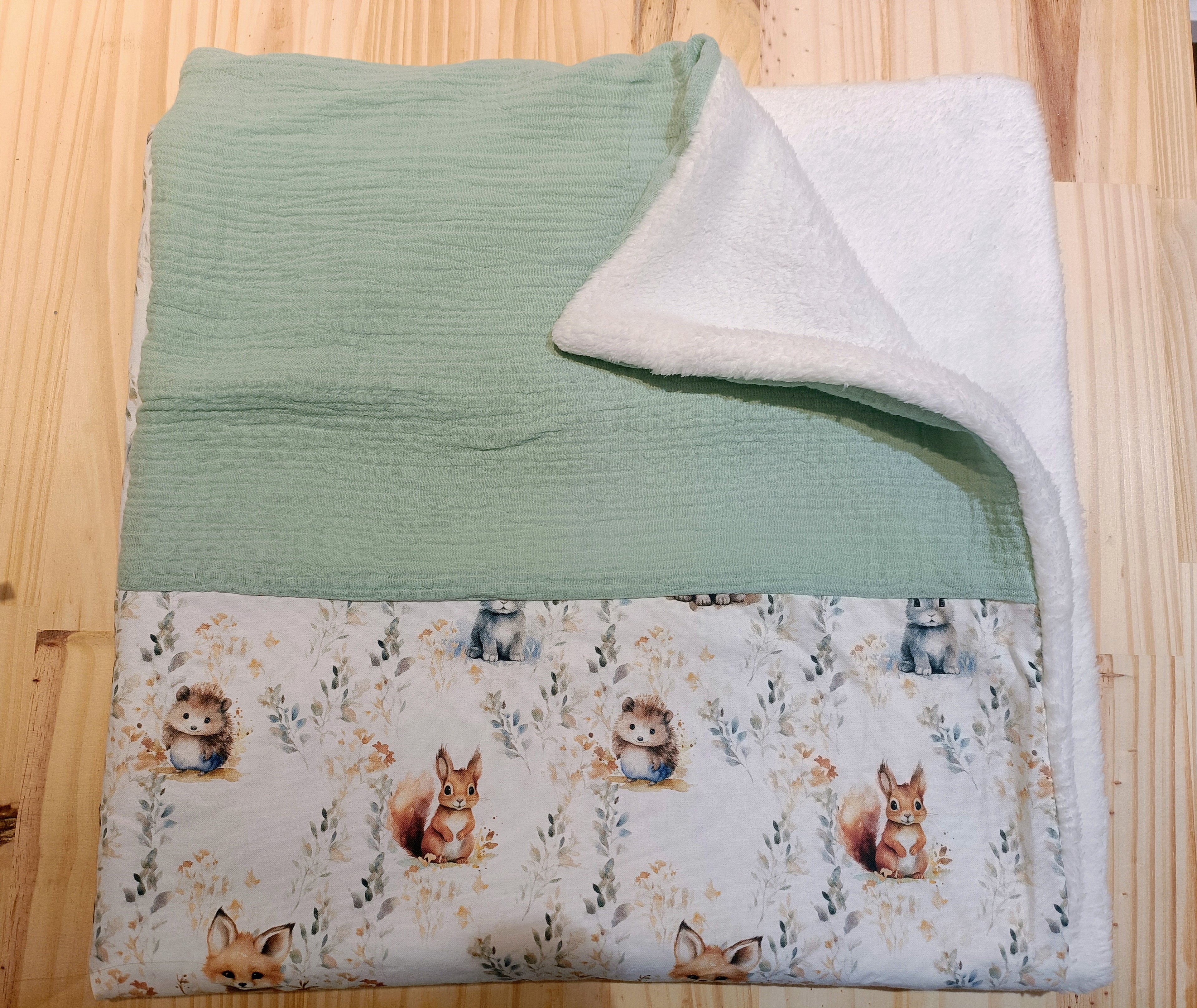Couverture animaux de la forêt fait main - L’atelier dyloma