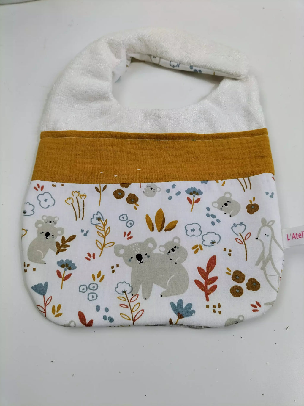 Bavoir koalas moutarde fait main - L'atelier dyloma