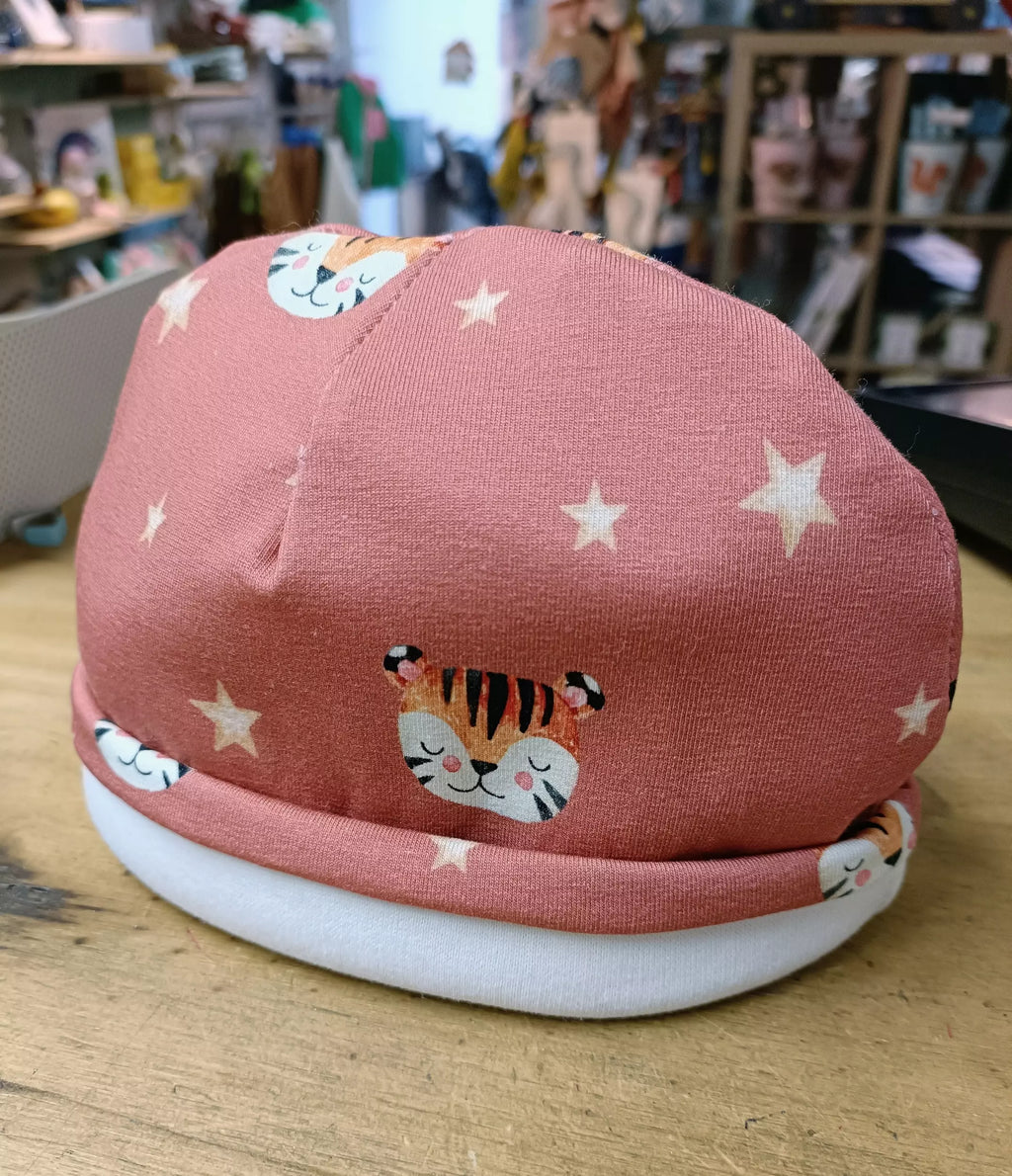 Bonnet bébé 0-6 mois Lion fait main - L'Atelier Dyloma
