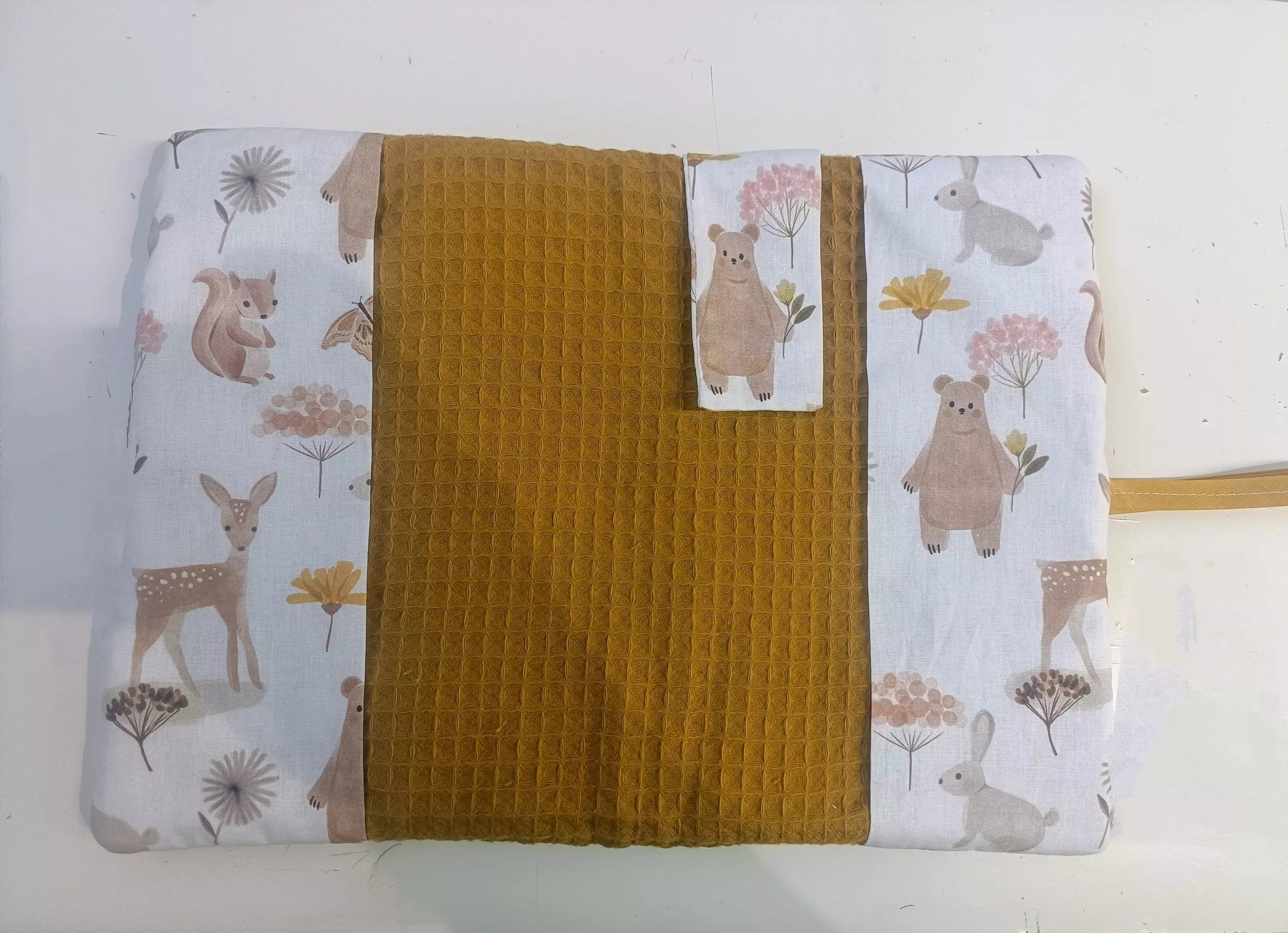 Protège carnet de santé animaux de la forêt - L'Atelier dyloma