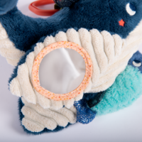 Peluche baleine musicale à suspendre Les aventures de paulie - Moulin roty